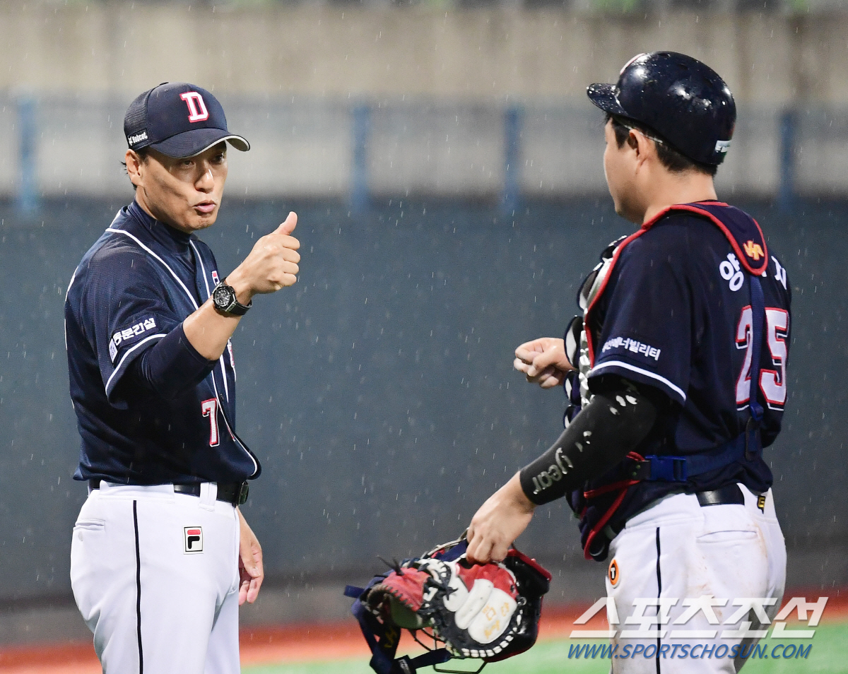 부임 첫해 9연승+3위 국민타자의 전반기 결산…39년전 레전드와 나란히 …