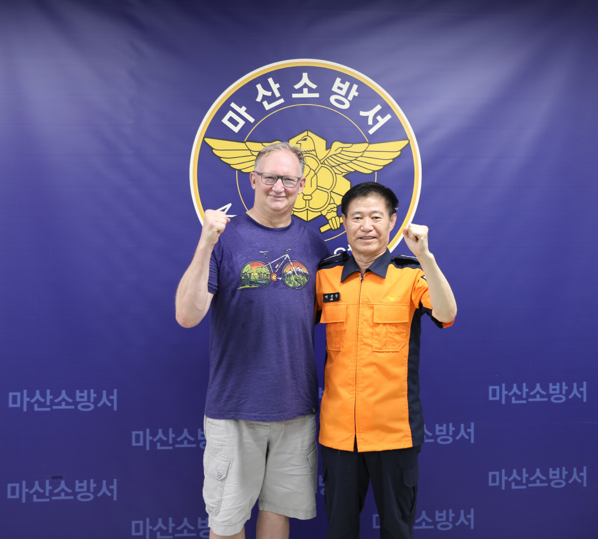 子 KBO 다승 선두 등극 이튿날, '43년 소방관' 父는 동네 소방서를…