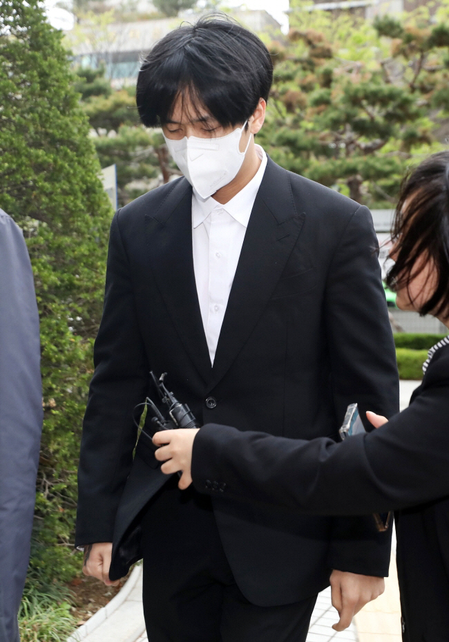 [SC초점] '마약' 남태현→'음주' 김새론·'병역기피' 라비, '생활고…