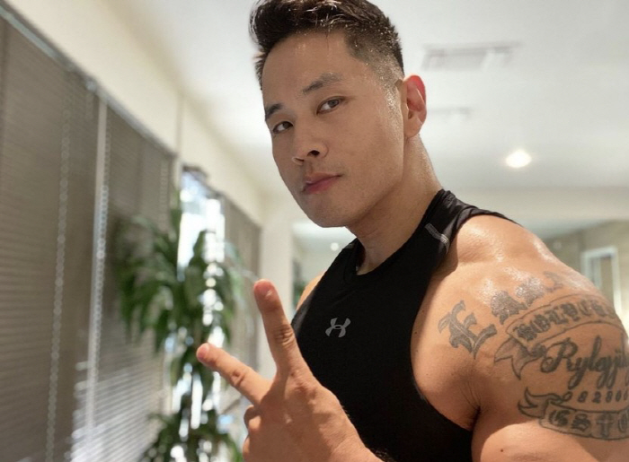 [SC초점] '병역기피 명예회복' 유승준, '나이 면죄부' 줘야 할까