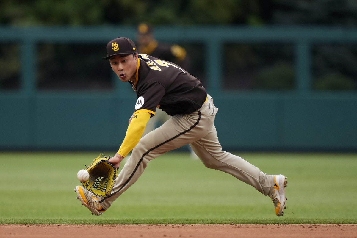 '김하성표' 호수비 후 의욕 앞선 송구실책, 그러나 적시타로 체면...S…