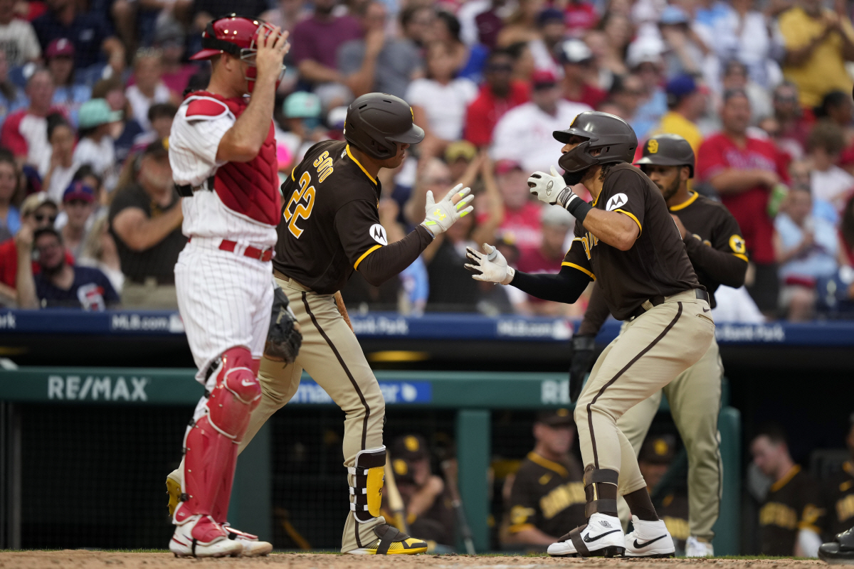 '김하성표' 호수비 후 의욕 앞선 송구실책, 그러나 적시타로 체면...S…