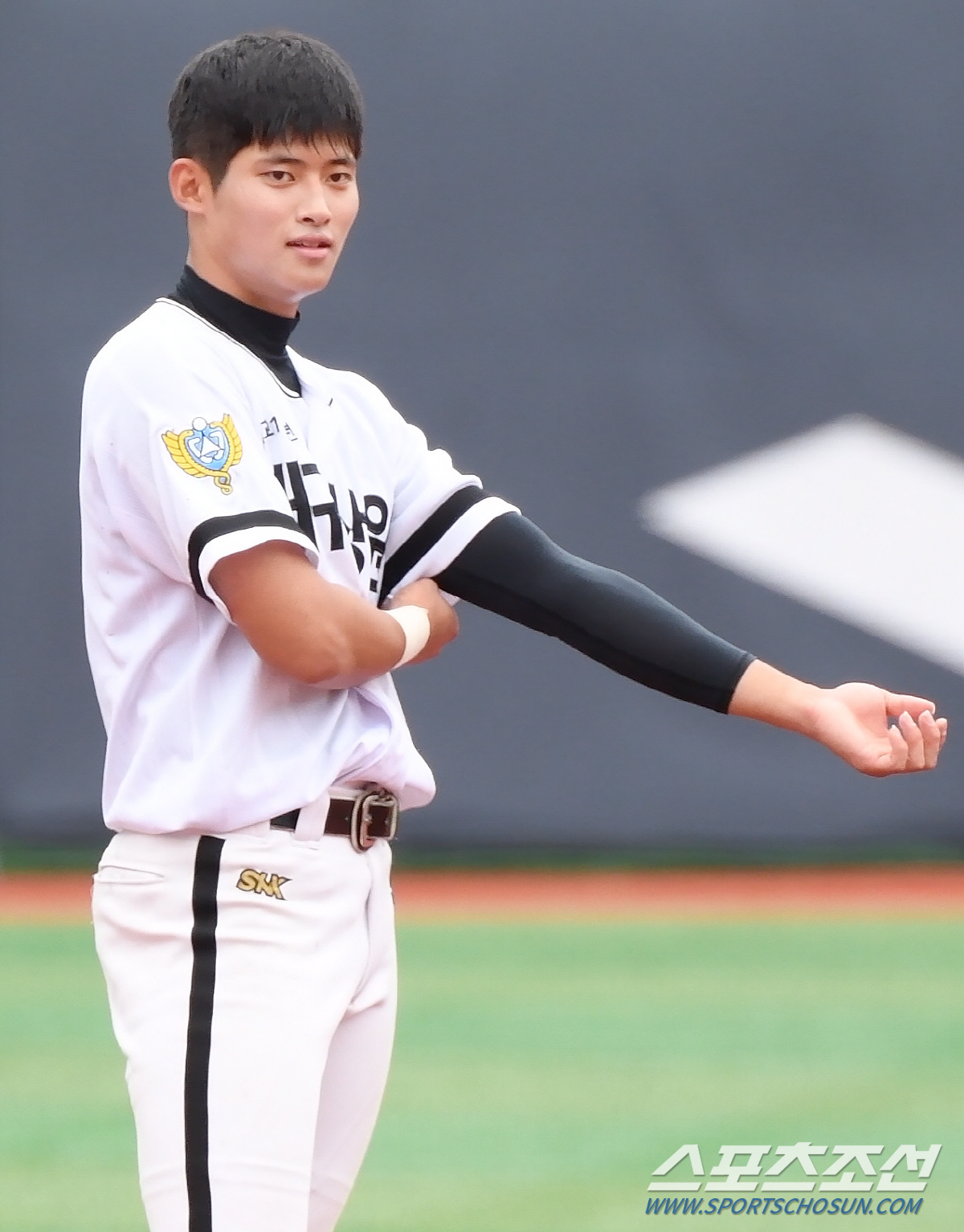 8타수 7안타, 단타 단 1개…청룡기에 뜬 무서운 거포 "팀 우승+개인상…