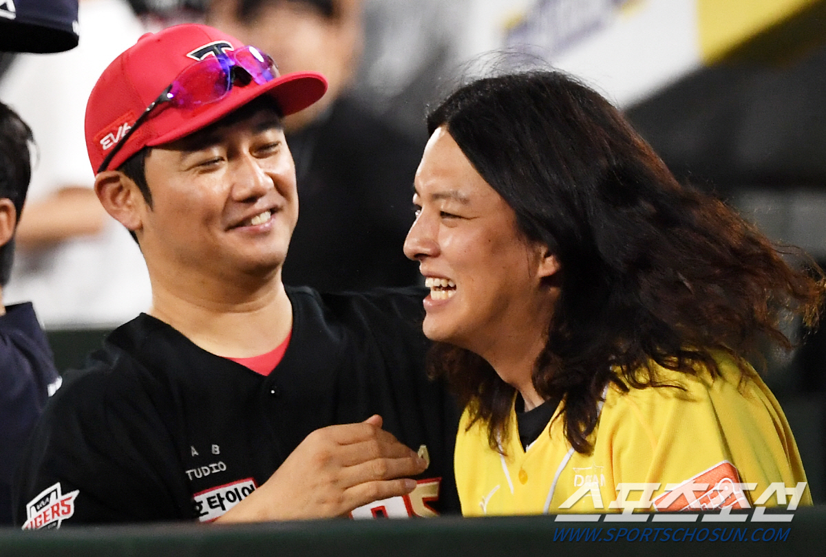 '머리가 이게 뭐꼬' 머리끄덩이 잡혀도 좋은 장발 클로저, 손승락 감독이…