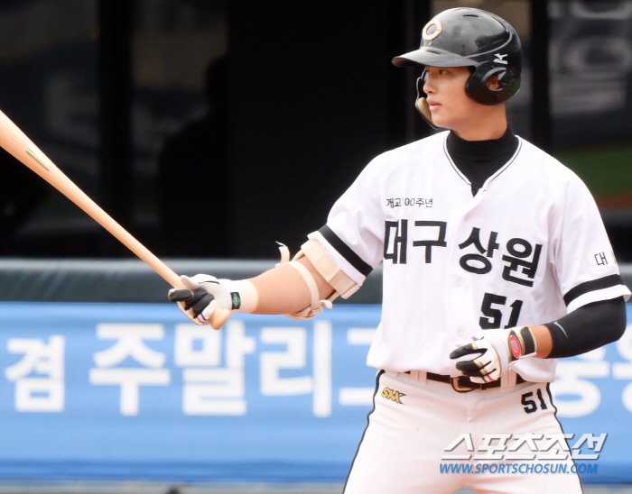 후배들은 "이정후"라는데 이승엽이 떠올랐다, 186cm 좌타 거포에 술렁인 스카우트들 [청룡기]