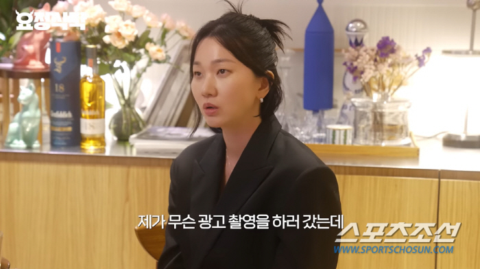 "속옷 안입은 가슴을 남편 팔뚝에…" 장윤주, '4살 연하' 남편 유혹 …
