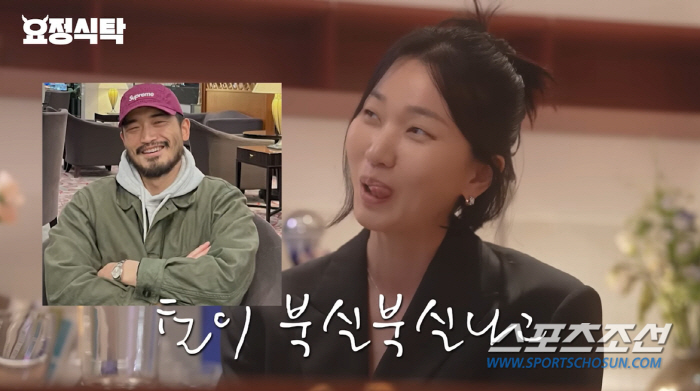 "속옷 안입은 가슴을 남편 팔뚝에…" 장윤주, '4살 연하' 남편 유혹 …