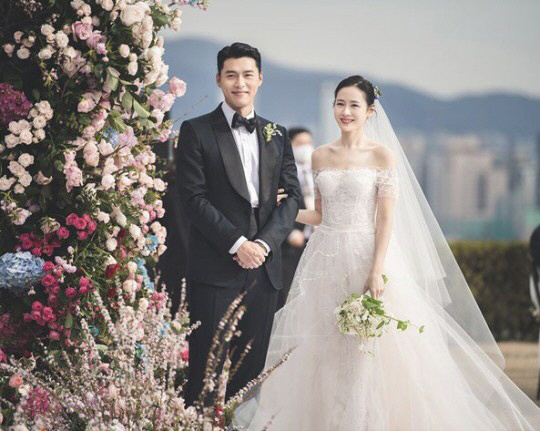 "이웃에 한우세트 돌려" 현빈♥손예진이 이웃과 더불어 사는 법