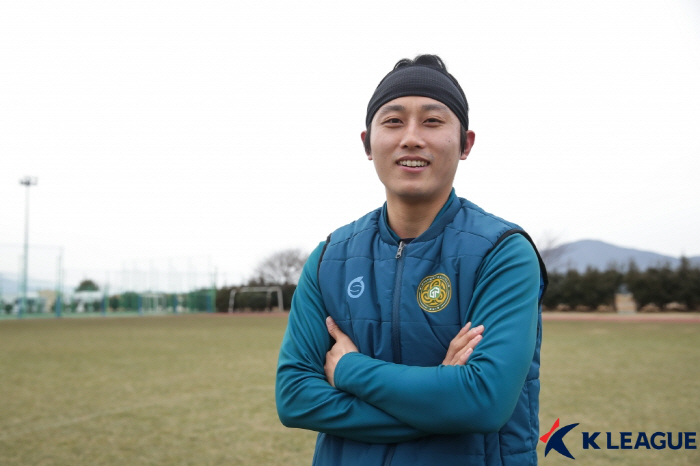박충균 "박정인의 결정력 기대해" VS 고정운 "장윤호의 경험 살려야"