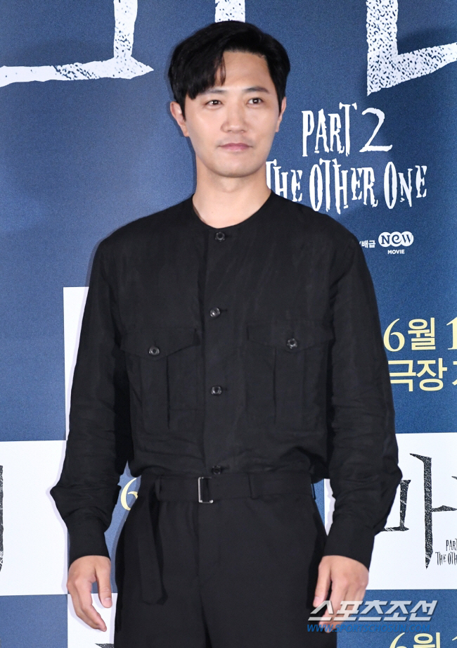 [공식] 진구 "맘카페 사기 피의자와 지인이 겹칠 뿐, 사업적 관계 없다…