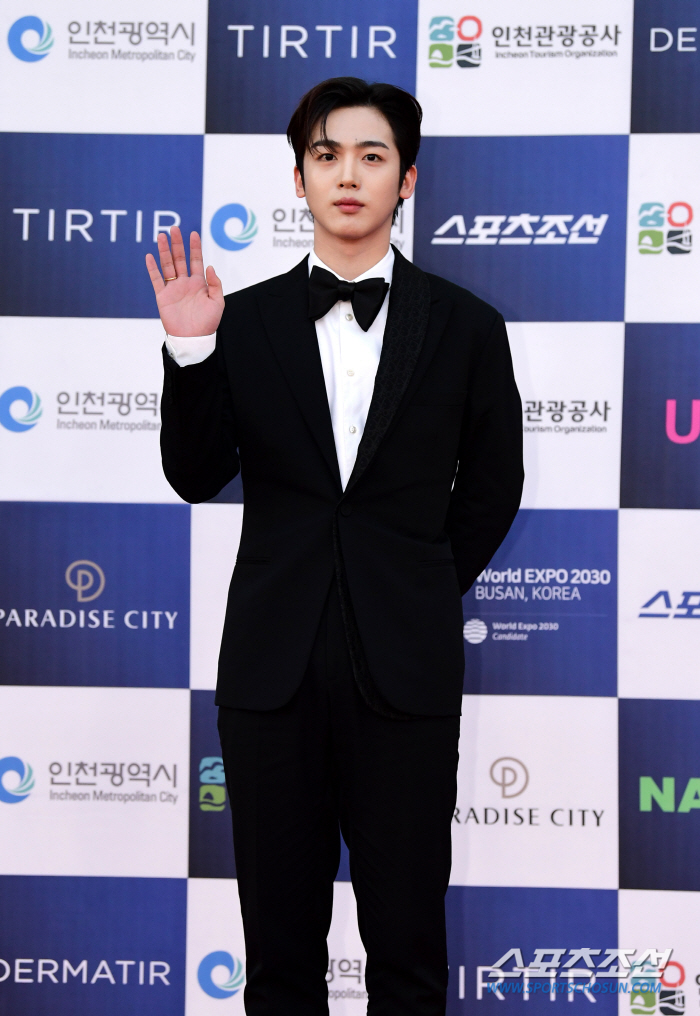 [제2회BSA] 위아이 김요한, 데뷔 천일맞아 무르익은 청량미