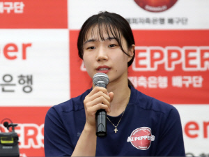 'FA 이적→보호선수 제외→트레이드 복귀→박정아와 3번째 재회' 숨가빴던 이고은의 속내 