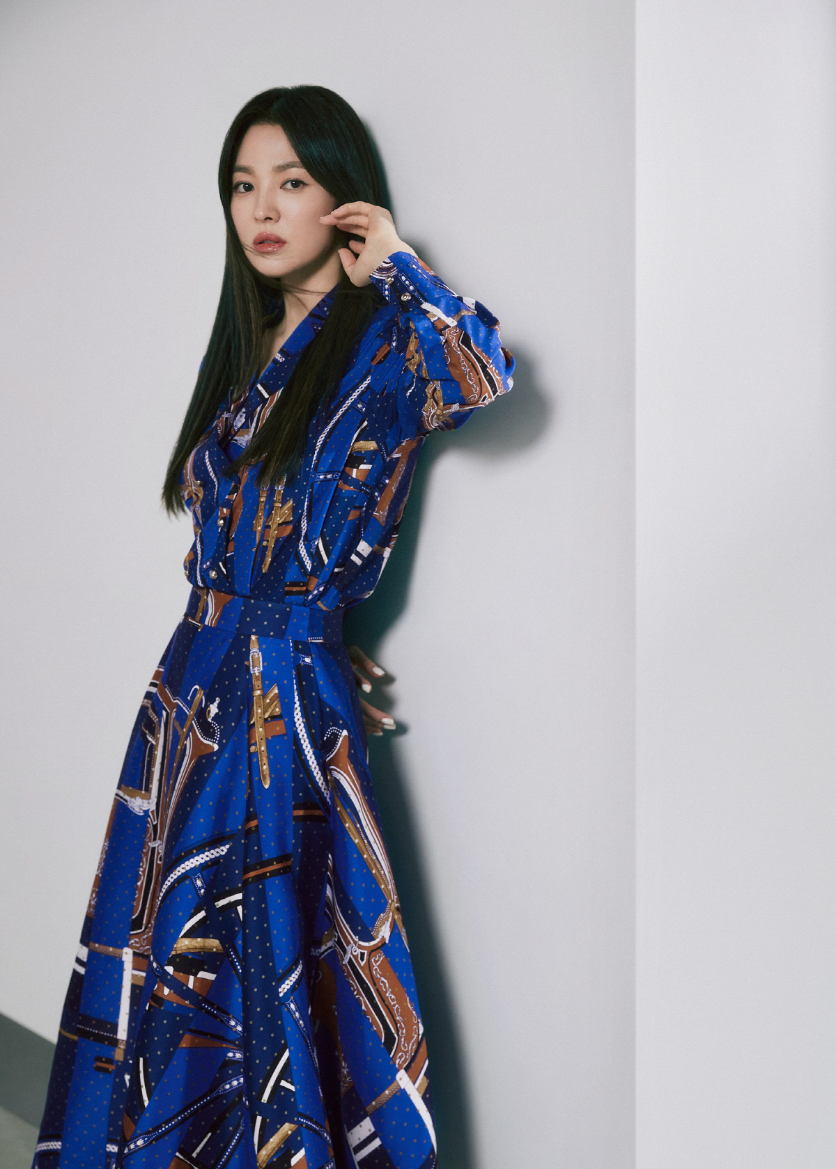 '오직 송혜교'만이 보여줄 수 있는 아우라 [화보]