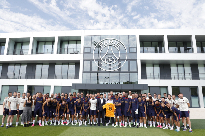 '이강인 명심해야' PSG 회장 연설 "여러분은 변명할 것이 없습니다"