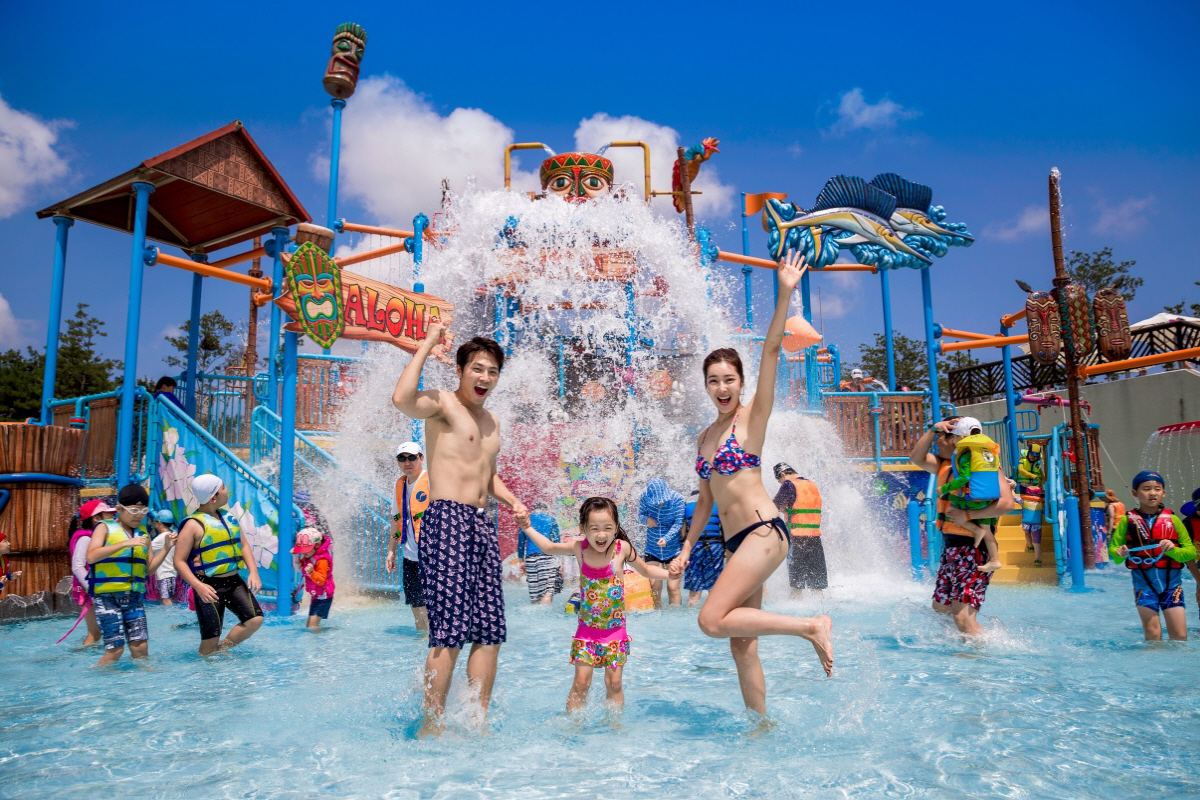 '여름방학, 고민 타파' 신나는 가족여행 …물놀이부터 반딧불이 구경까지