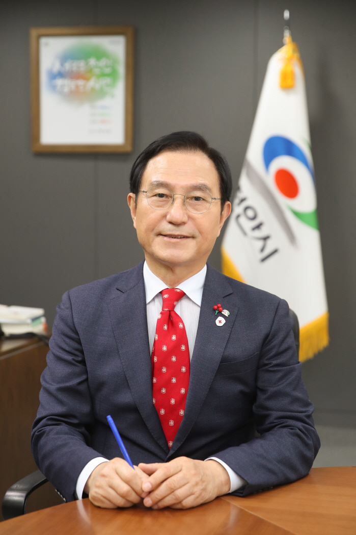 'K리그 유스 챔피언십 2회 연속 개최' 박상돈 천안시장 "축구종합센터와…