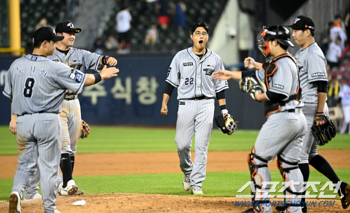 [대전현장]수석코치있는데 벤치코치는 뭐지? 후반기 도약 노리는 한화, 코…