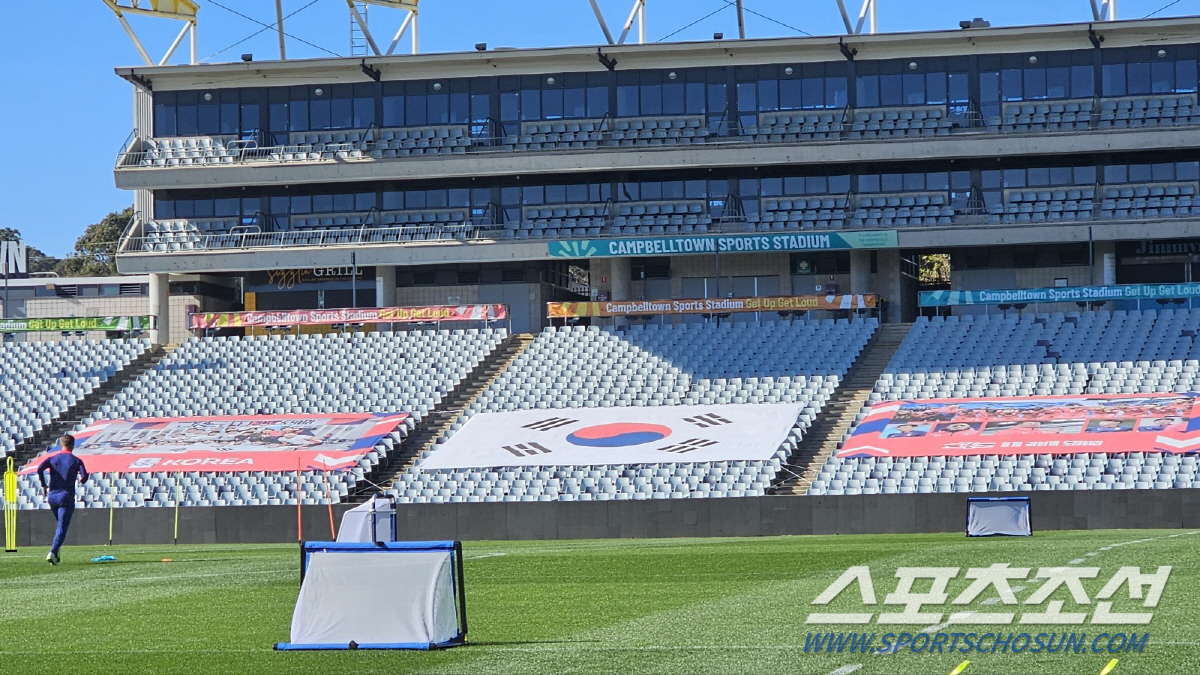 "팬들의 응원격문과 태극기" 콜롬비아전 D-3,여축대표팀'우리뒤에 팬들이…