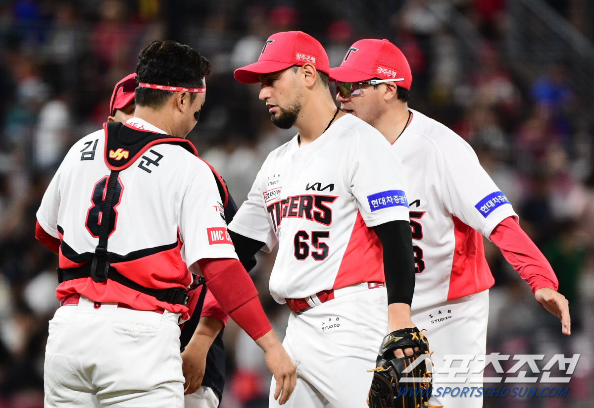 '대체 합류→연속 QS' 대체 외인 활약 지켜본 사령탑 엄지 척! "다음…