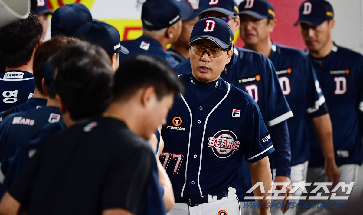 "한 번 실패해봐야 한다" 타율 .467 불방망이 두린이 바라보는 국민타…
