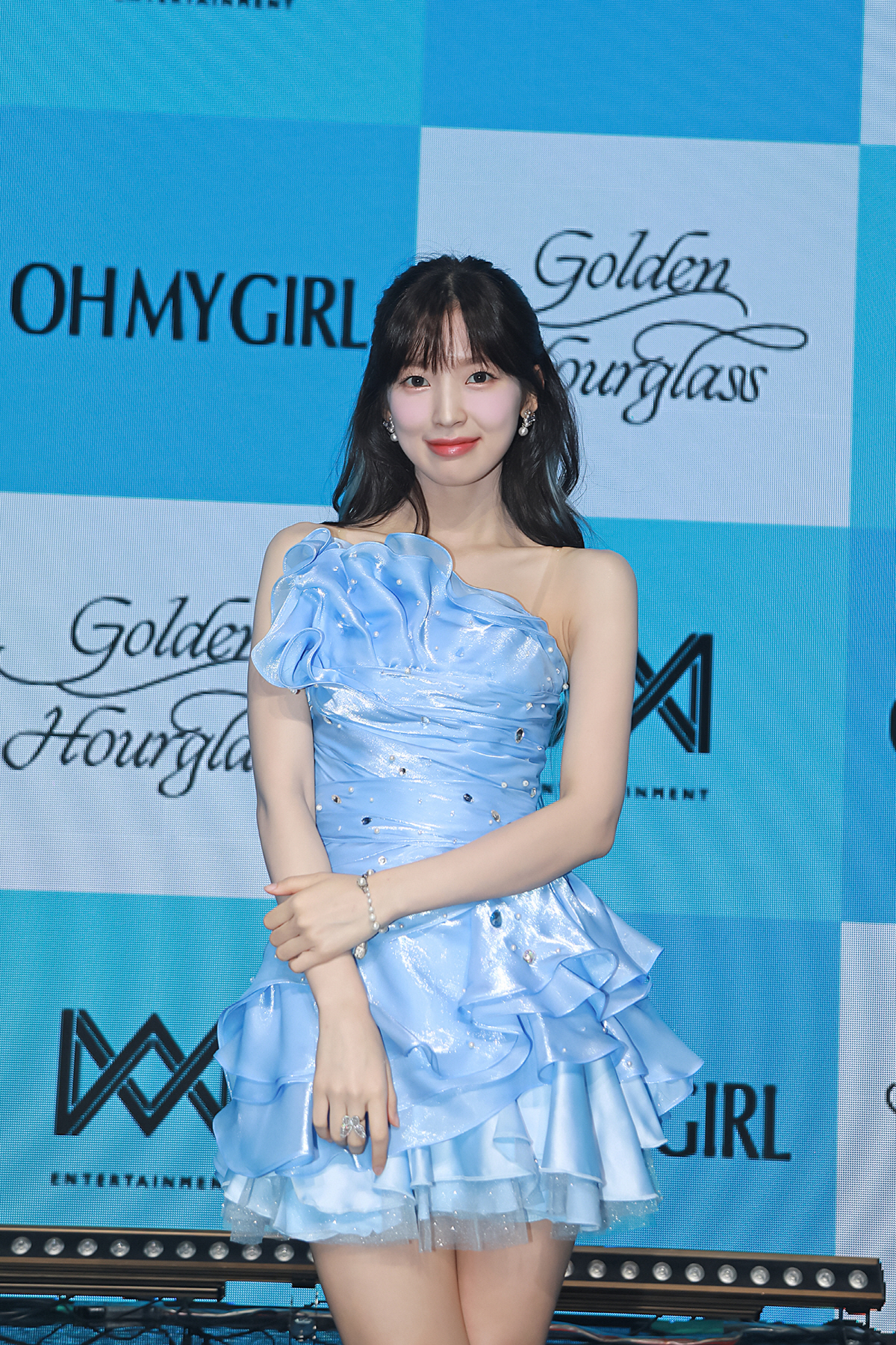 [SC현장] "더 단단해진 6人 완전체"…오마이걸, 돌아온 서머퀸의 '골…