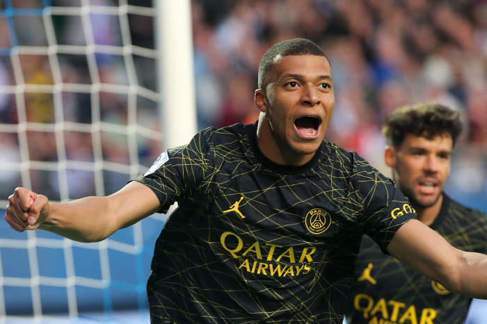 '너는 어떻게든 보내버린다' PSG 켈라이피 회장, '문제아' 음바페 매…