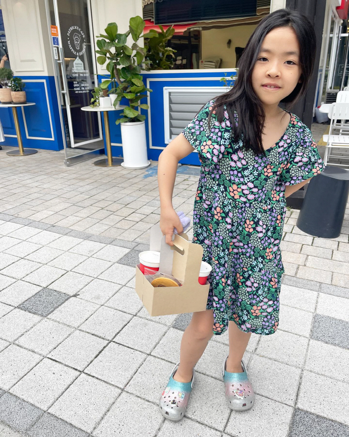 이윤지 딸 라니, 몰라보게 훌쩍 컸네...폭풍 성장한 '꼬마 숙녀'