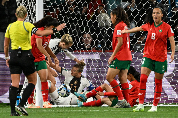 "FIFA 2위의 닥공" 명불허전 포프 멀티골 독일,'2자책골'모로코 6…