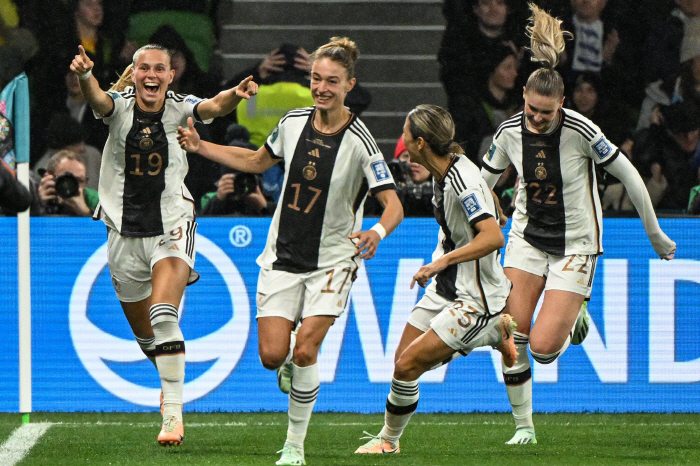 "FIFA 2위의 닥공" 명불허전 포프 멀티골 독일,'2자책골'모로코 6…