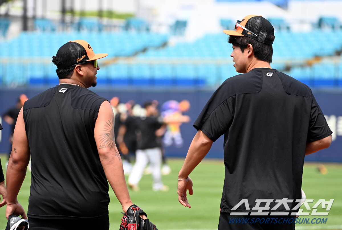 "깜짝 놀란 산체스도 납득했다" 투구동작 읽혀 2경기 '8이닝 13실점'…