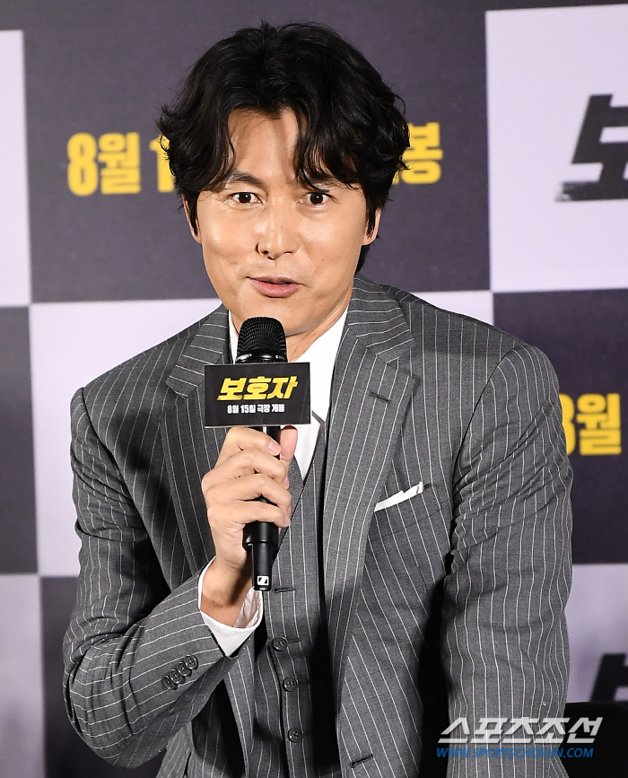 [SC현장] "정우성에 존경심 커져"…'보호자' 정우성, 김남길·박성웅 …