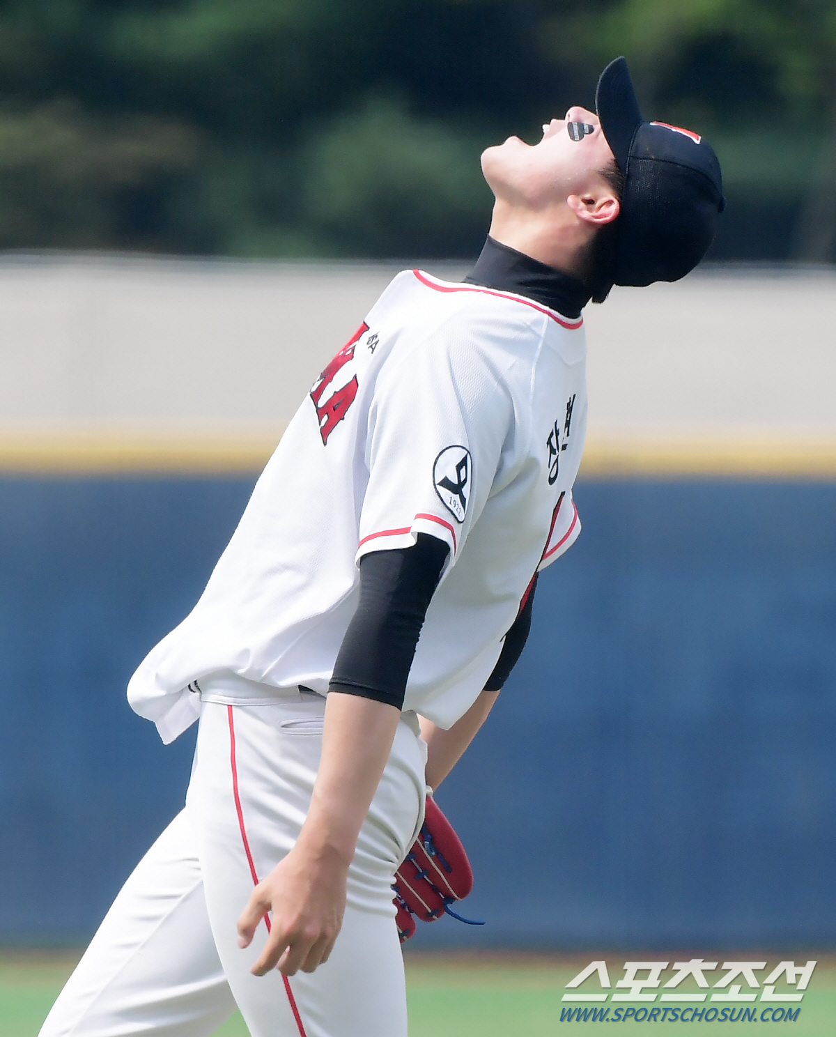 '155㎞ 쾅!' 장현석 14K+102구 역투에도…'막강 마운드' 장충,…