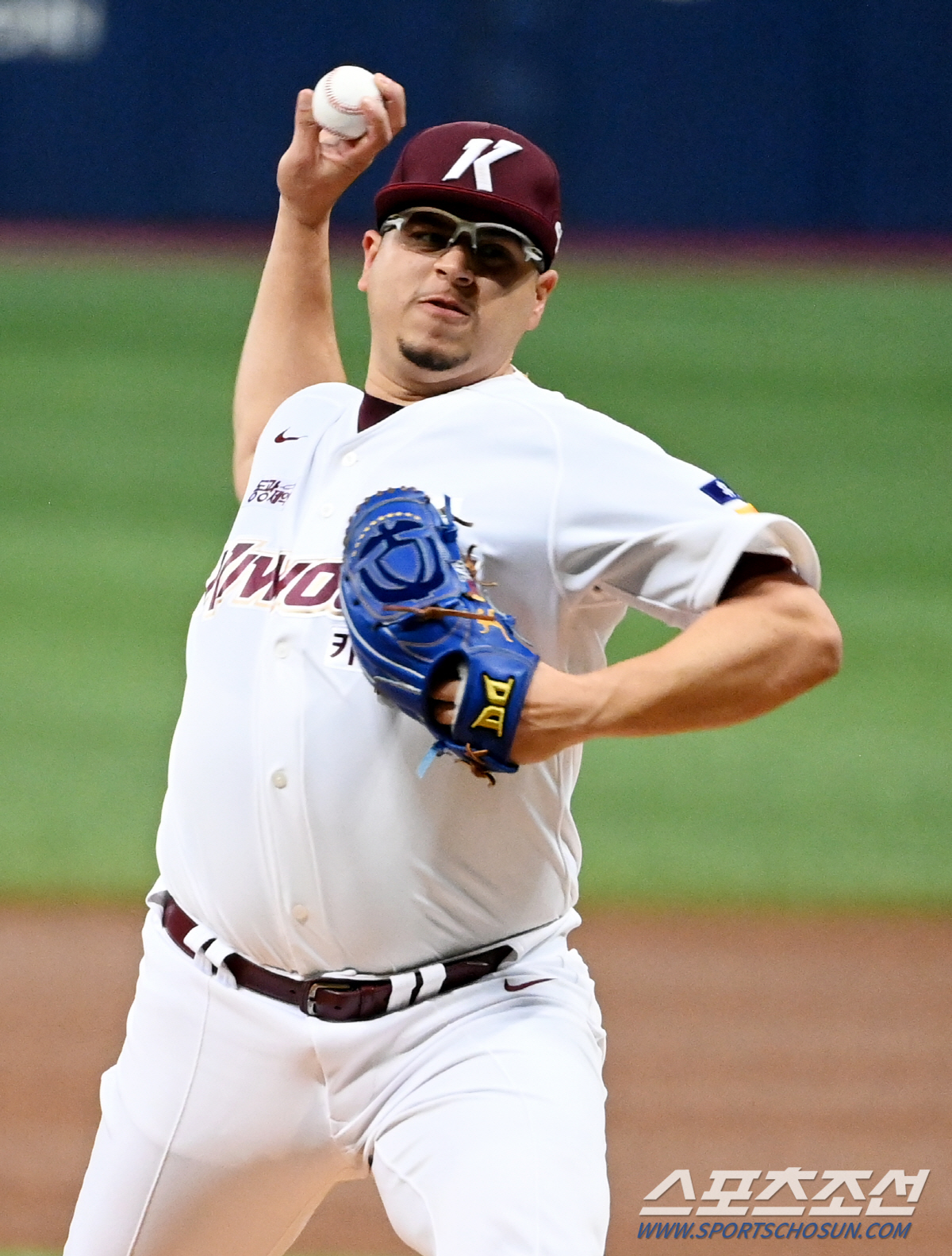 외부FA 2명+100만달러 외인+베테랑 트레이드 영입... 이정후와 '라…