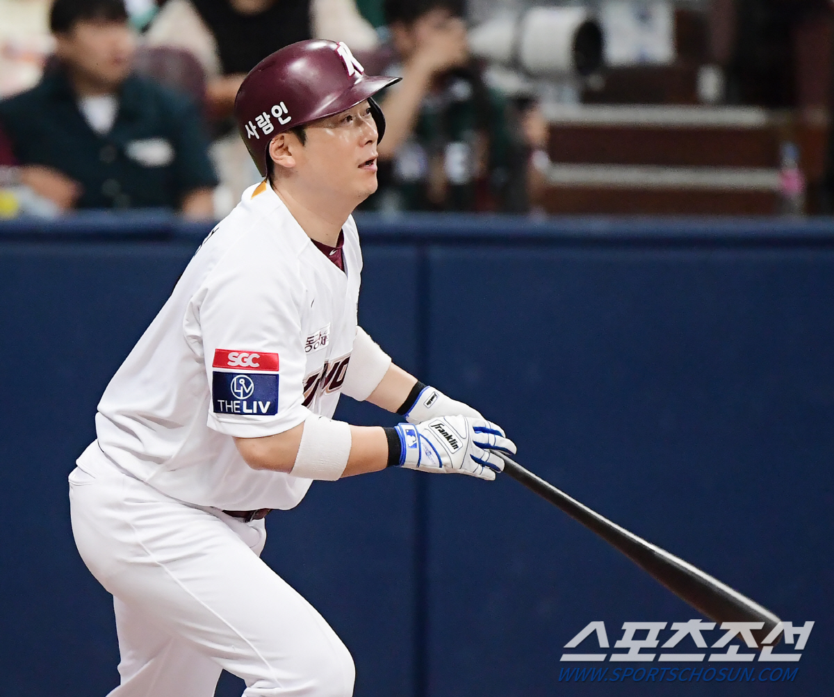 외부FA 2명+100만달러 외인+베테랑 트레이드 영입... 이정후와 '라…