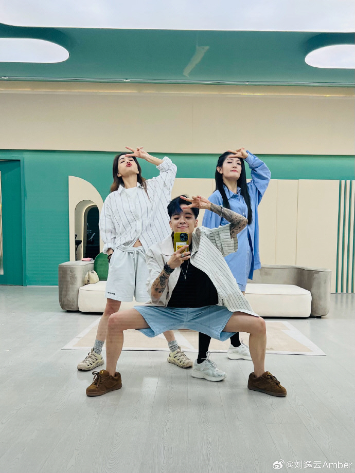 에프엑스 출신 엠버, 中 오디션 준우승 소감 "두려운 도전, 자신감 얻었…