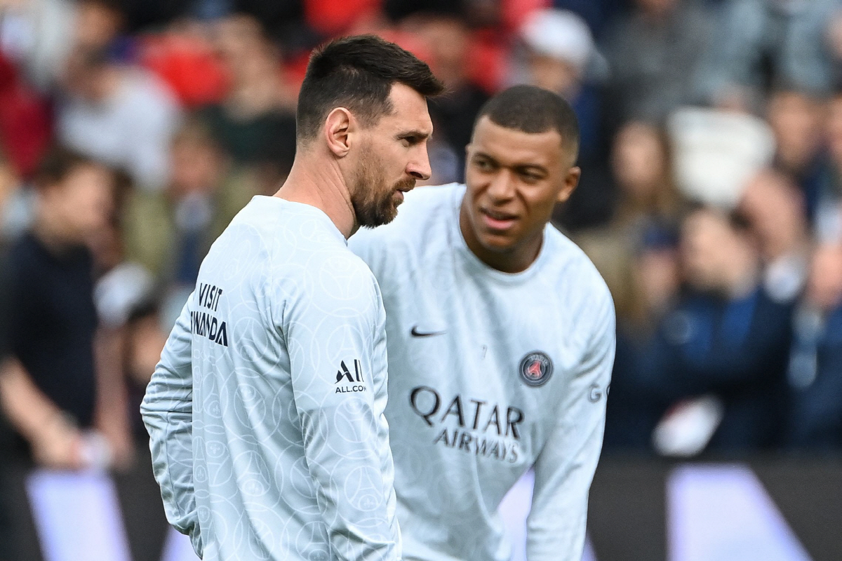 '음바페, 알 힐랄 연봉 1조 제안마저 거절' 어쩔 수 없는 PSG, 결…