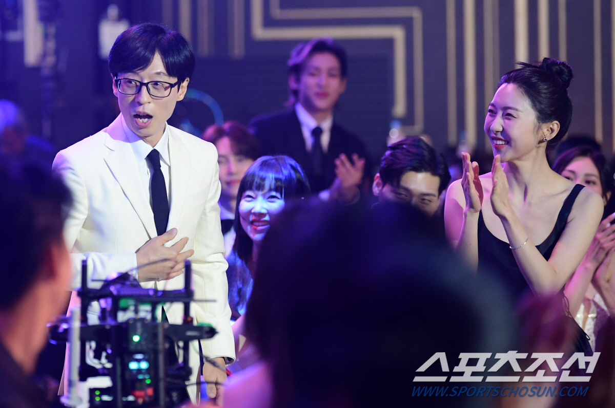 [제2회 BSA] 끊임없이 도전하는 K-예능인…유재석·주현영, 수상이 당…