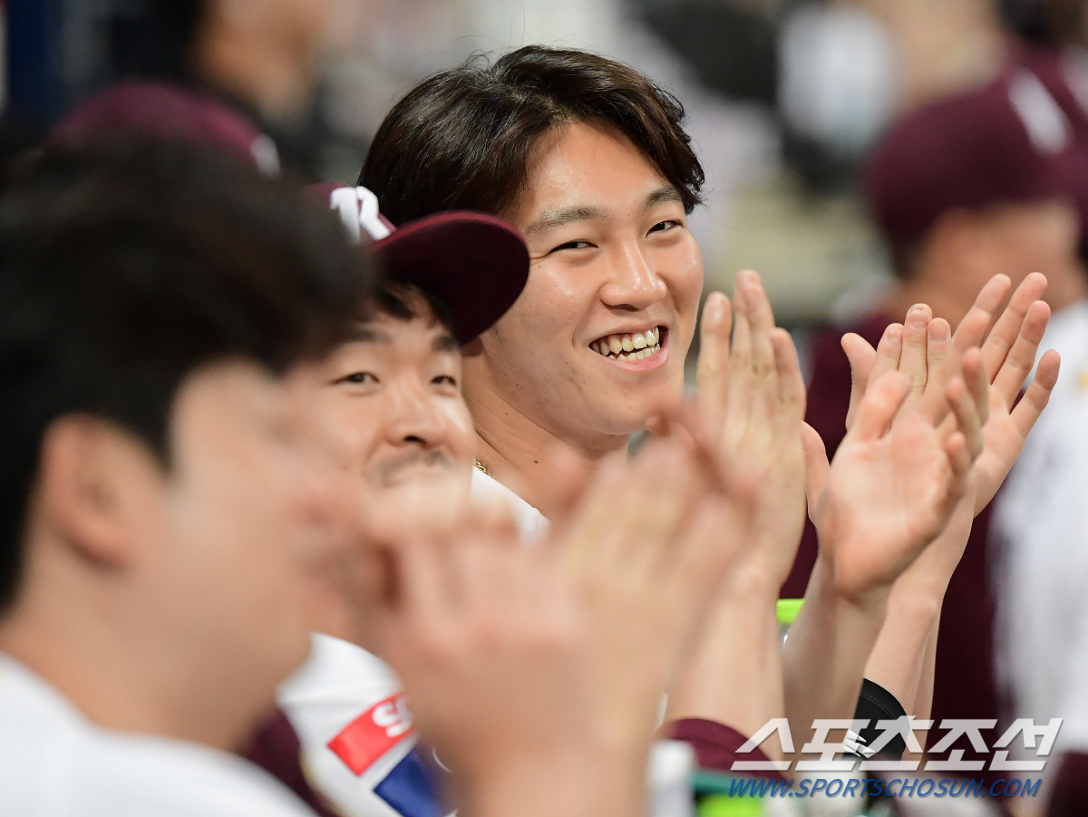 다승-홈런-타율-안타-세이브-홀드 1위 보유, 그런데도 2014년 준우승…