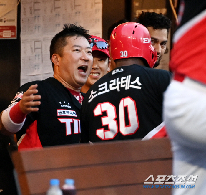 1회 6점+홈런 3방 쾅쾅쾅! 타선 폭발한 KIA 3연패 탈출! NC 5…