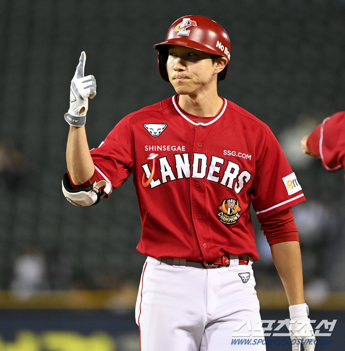 '서진용 2이닝 세이브 해피엔딩!' SSG, 삼성에 1점 차 승리 지켰다…