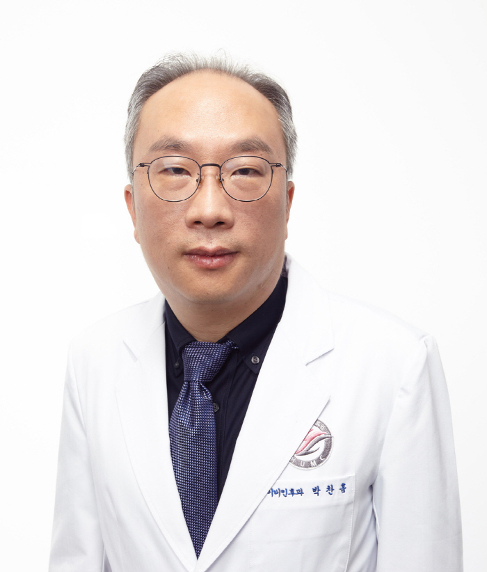 한림대춘천성심병원 박찬흠 교수 국내 최초 귀환형 연구 위성체 개발 나서……