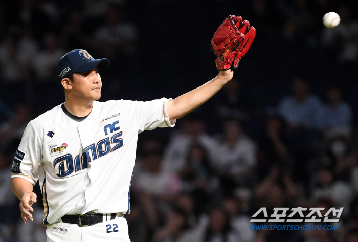 역시 휴식이 보약? 수호신 만점 활약에 연승 기쁨도 두 배, 사령탑 함박…