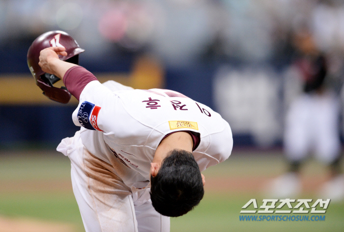 펄펄 나는 김하성…타격 1위 요시다, 이정후 가치는 쑥쑥 올라간다, 부상…