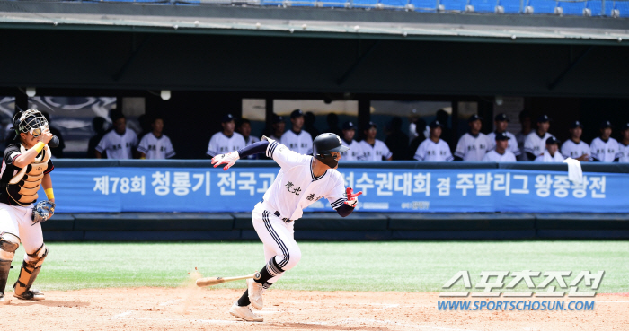 '야구명문' 경북고, '물금고 돌풍' 잠재우고 이승엽 이후 30년 만 청…