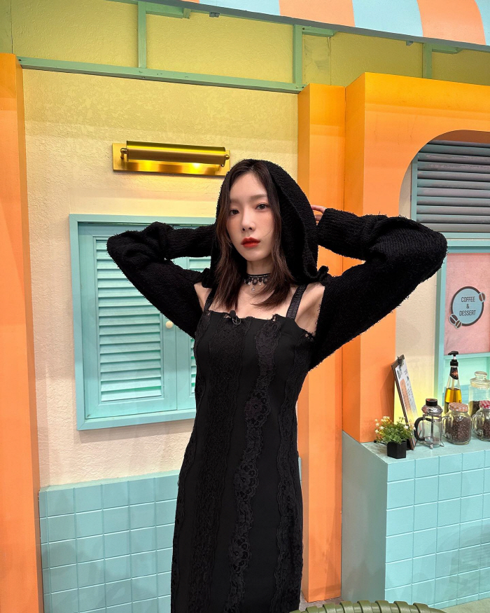 "정말 너무 女神이다"…태연, 뭘입어도 '착붙' 드레스 자태