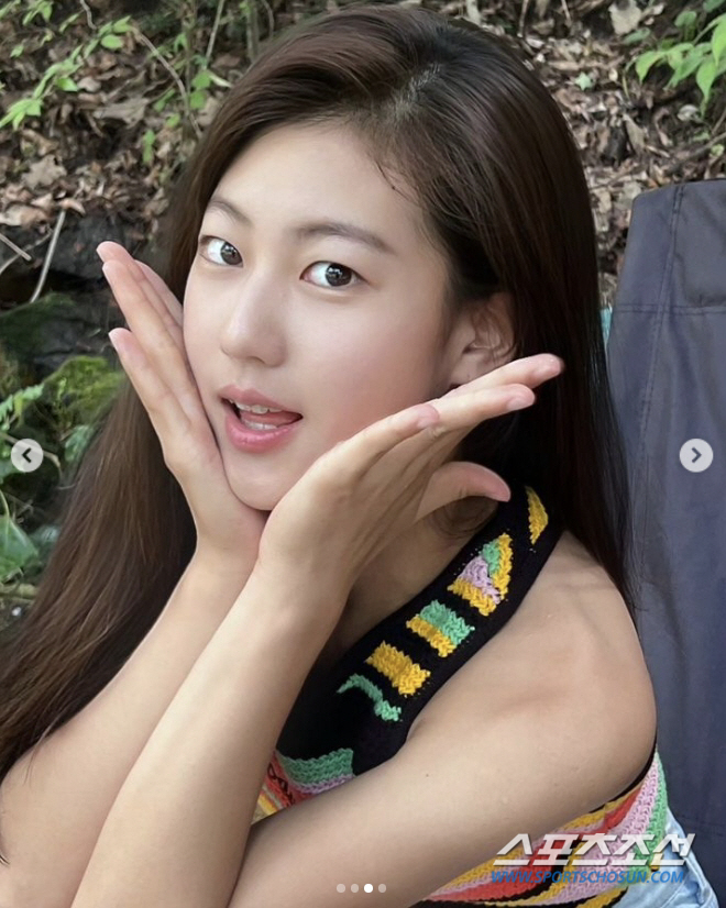 '박연수 딸' 송지아, 골퍼야? 걸그룹 센터야? 크롭티에 군살없는 '날씬…