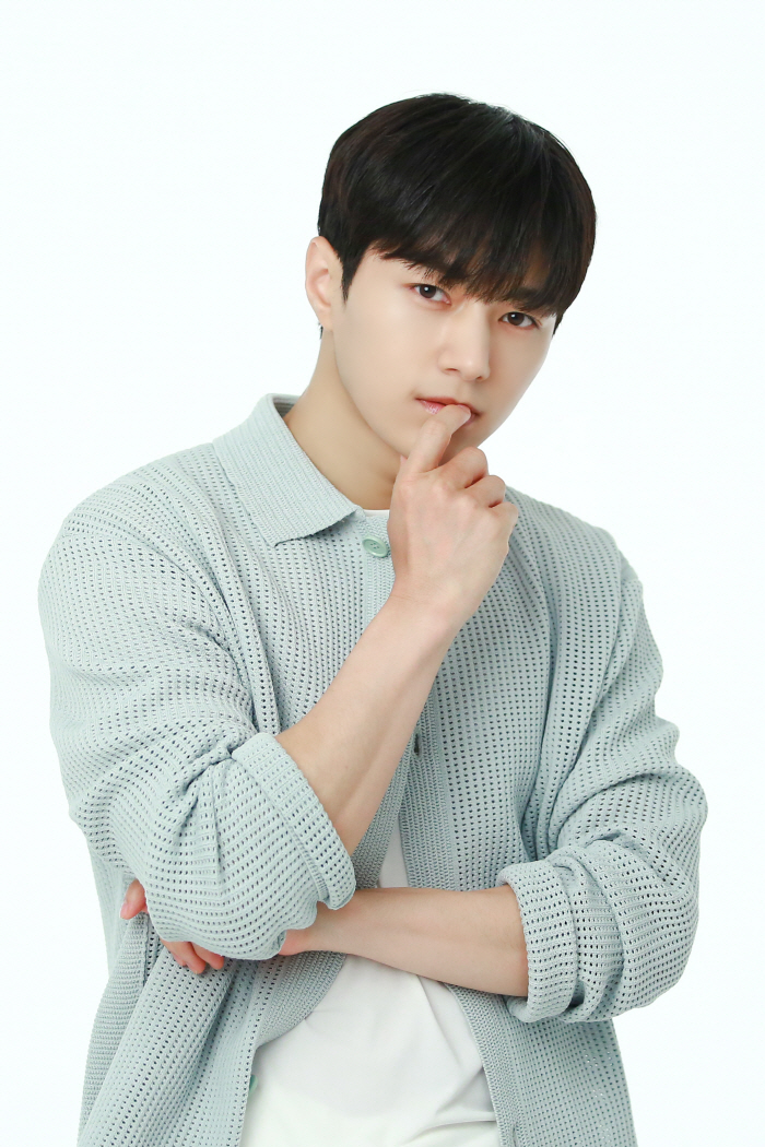 [인터뷰②] '넘버스' 김명수 "띠동갑과 해병대 생활..'다름' 이해하고…