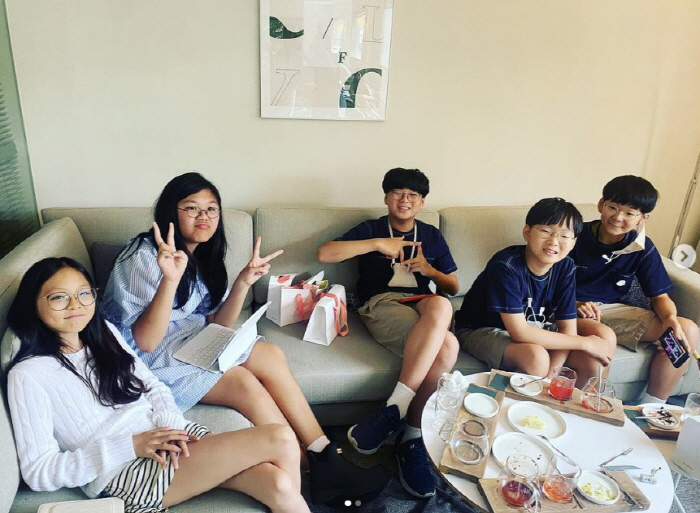 '송일국 삼둥이 맞아?' 대한민국만세, 몰라보게 자란 폭풍성장 근황