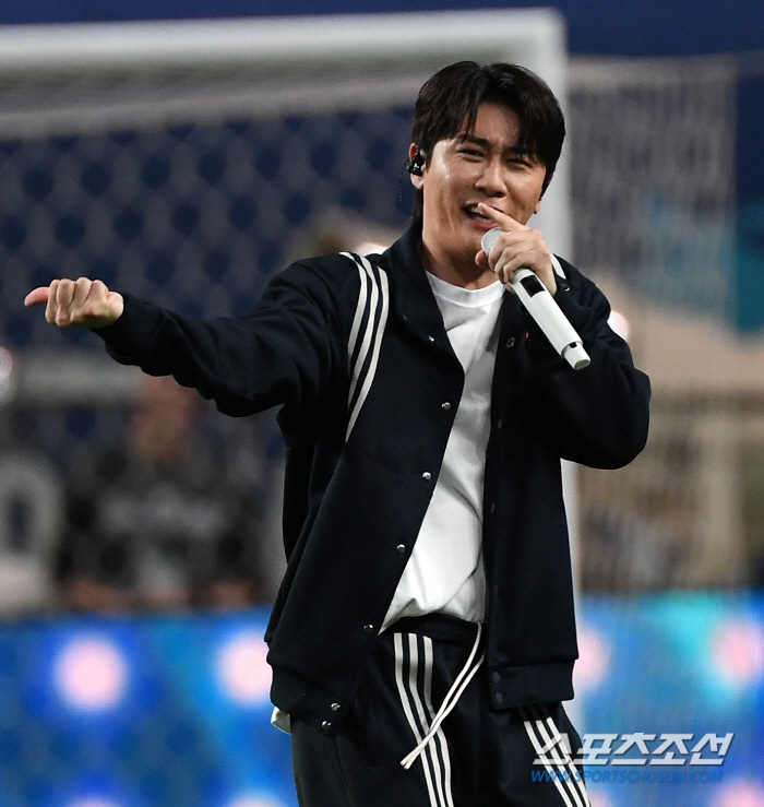 [종합] 영탁, 막걸리 상표권 분쟁 일부승소…"영탁 표지 제거해"