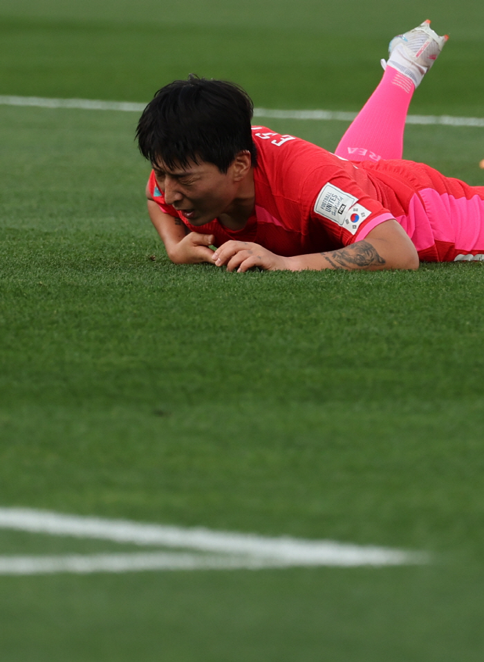 '20년을 기다렸지만…' 간절했던 박은선, 본능적 '헤드 퍼스트'에도 눈…